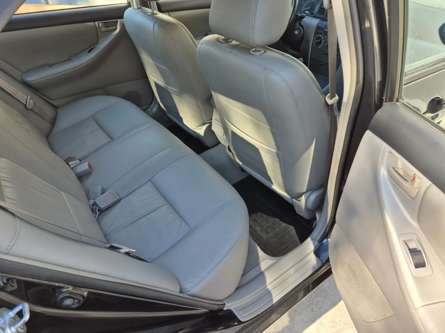 avv-toyota-corolla-venda-4c6039c-imagem-007