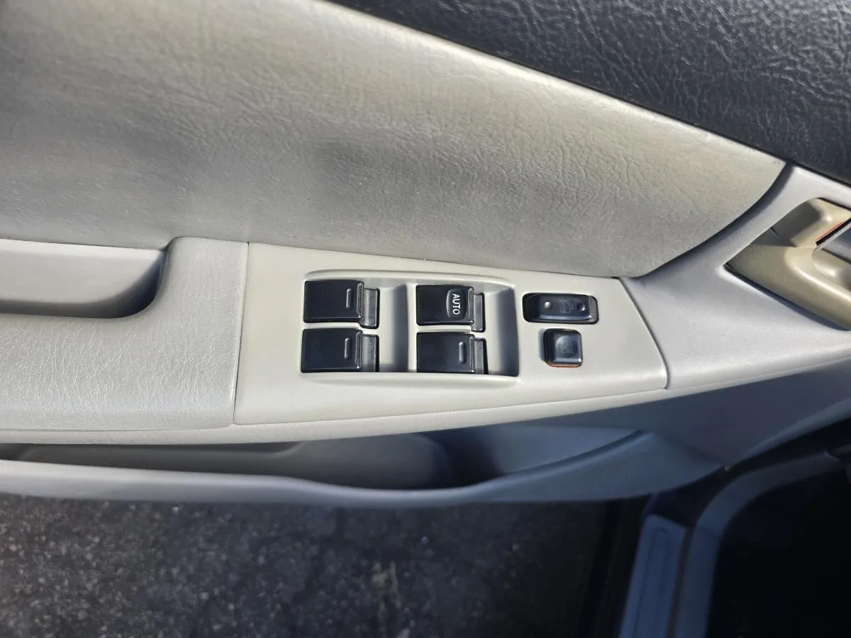 avv-toyota-corolla-xei-venda-rl45l68-imagem-004