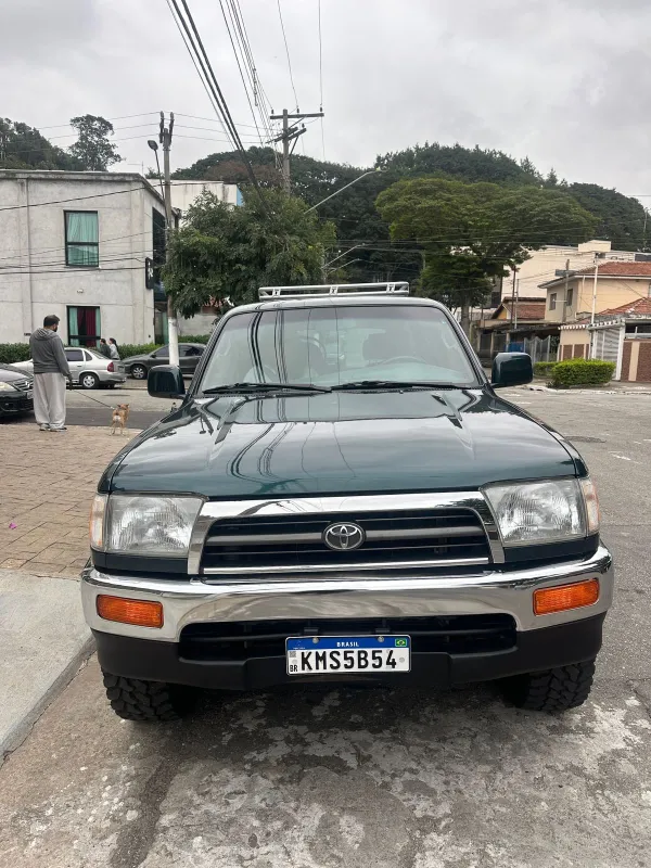 Hilux SW4 - Foto #11 do anúncio à venda de Carro clássico