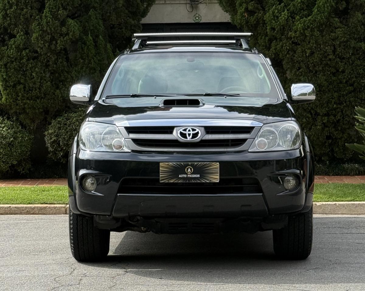 Hilux SW4 - Foto #8 do anúncio à venda de Carro clássico