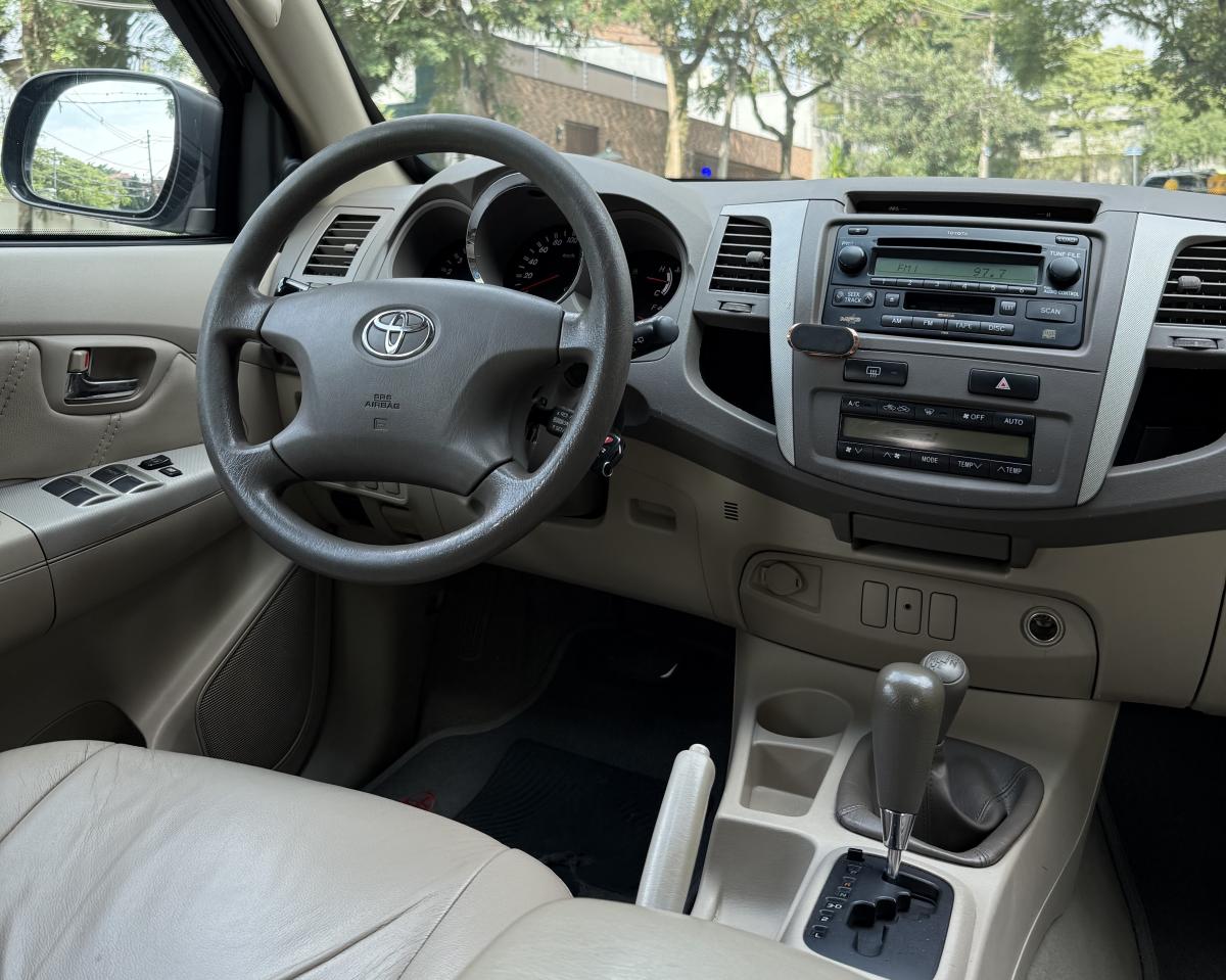 Hilux SW4 - Foto #19 do anúncio à venda de Carro clássico