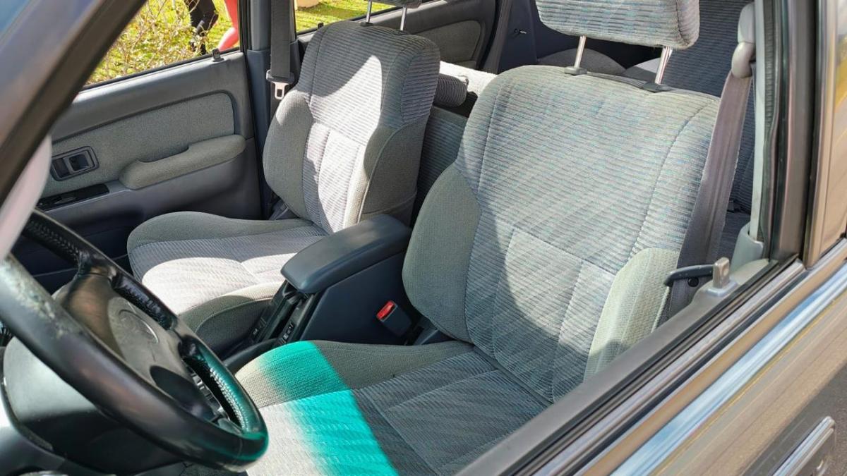 Hilux SW4 - Foto #10 do anúncio à venda de Carro clássico