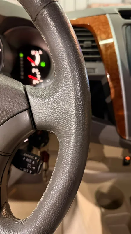 avv-toyota-hilux-sw4-venda-1d7fe2e-imagem-009
