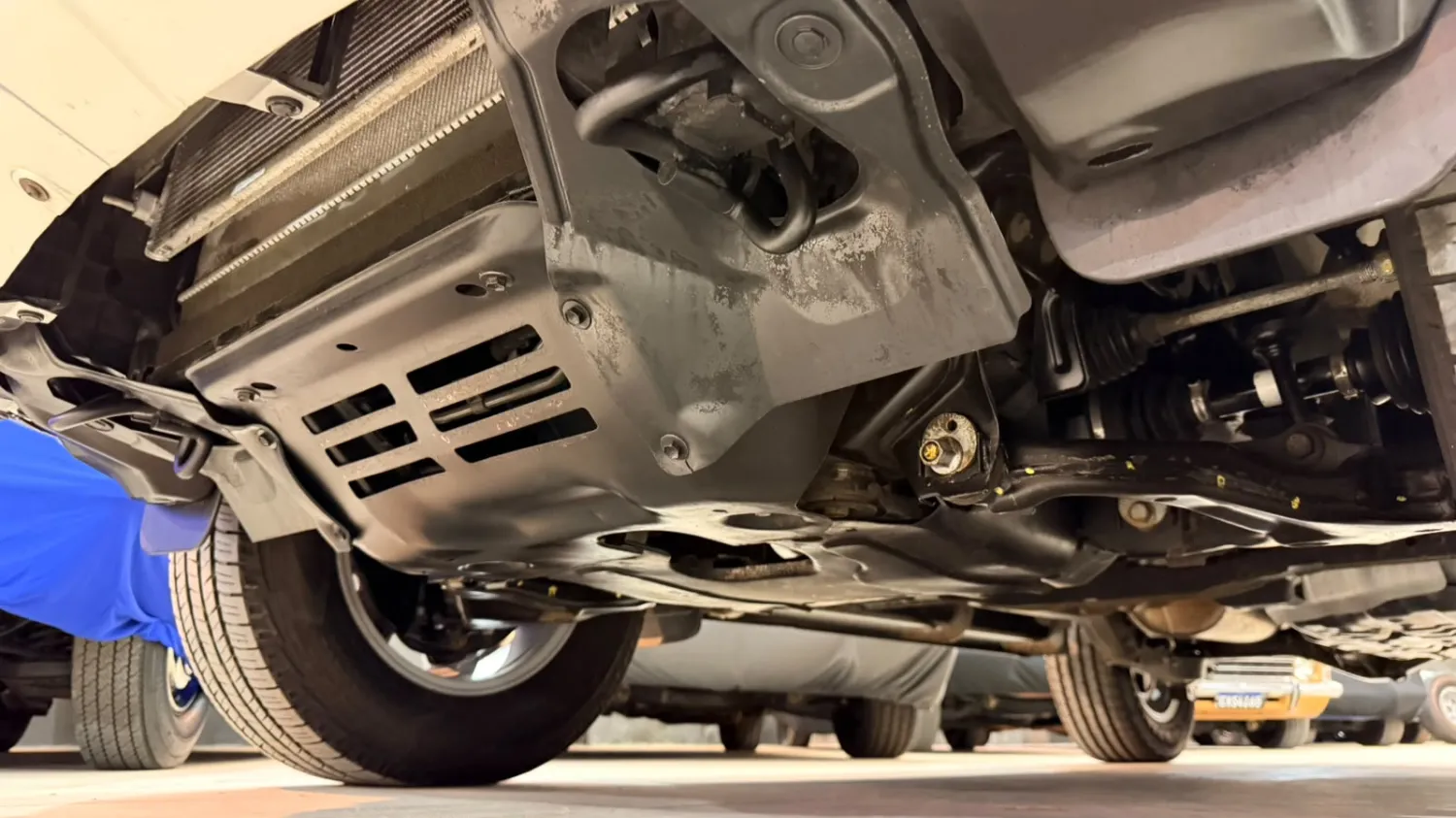 avv-toyota-hilux-sw4-venda-1d7fe2e-imagem-016