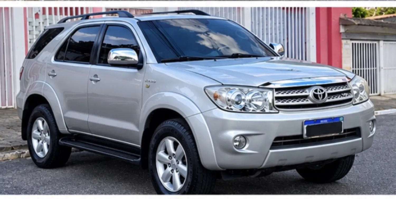 avv-toyota-hilux-sw4-venda-8f37282-imagem-011