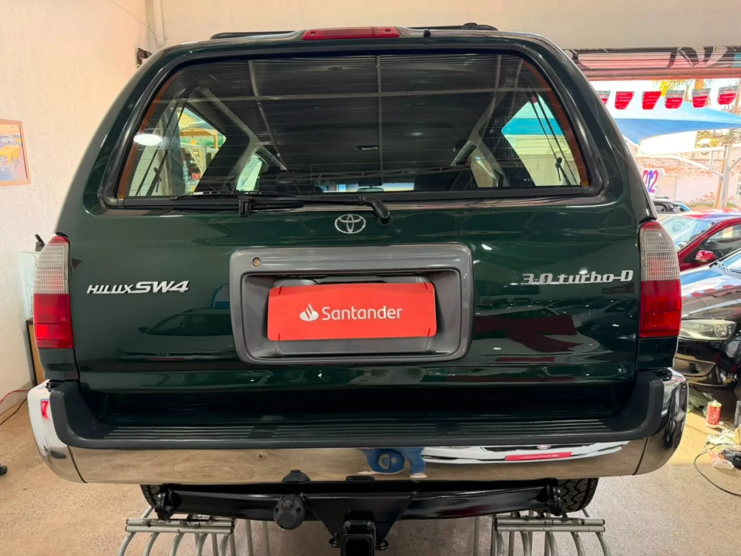 avv-toyota-hilux-sw4-venda-f61afce-imagem-037