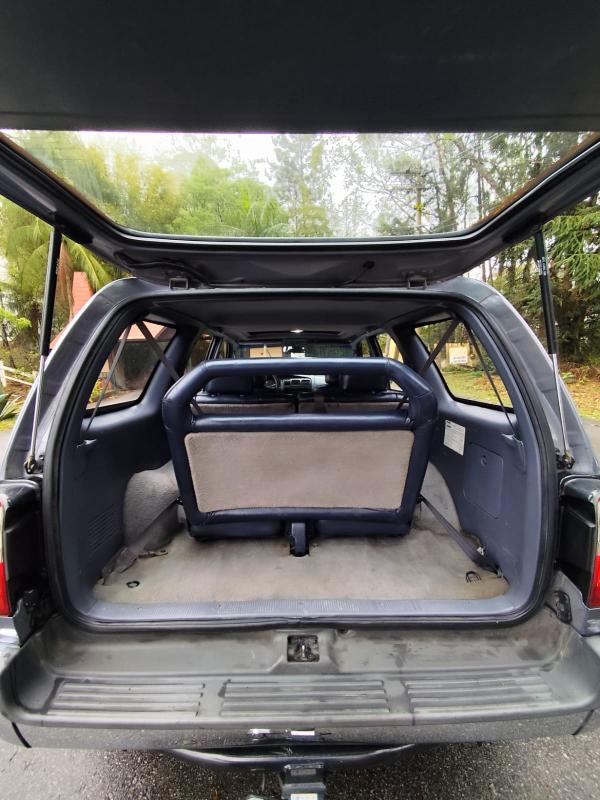 Hilux SW4 - Foto #3 do anúncio à venda de Carro clássico