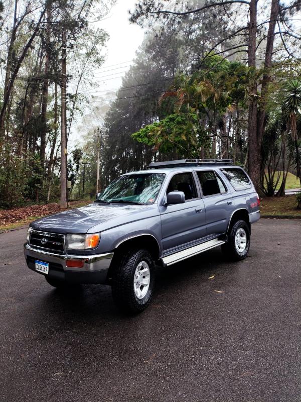 Hilux SW4 - Foto #9 do anúncio à venda de Carro clássico