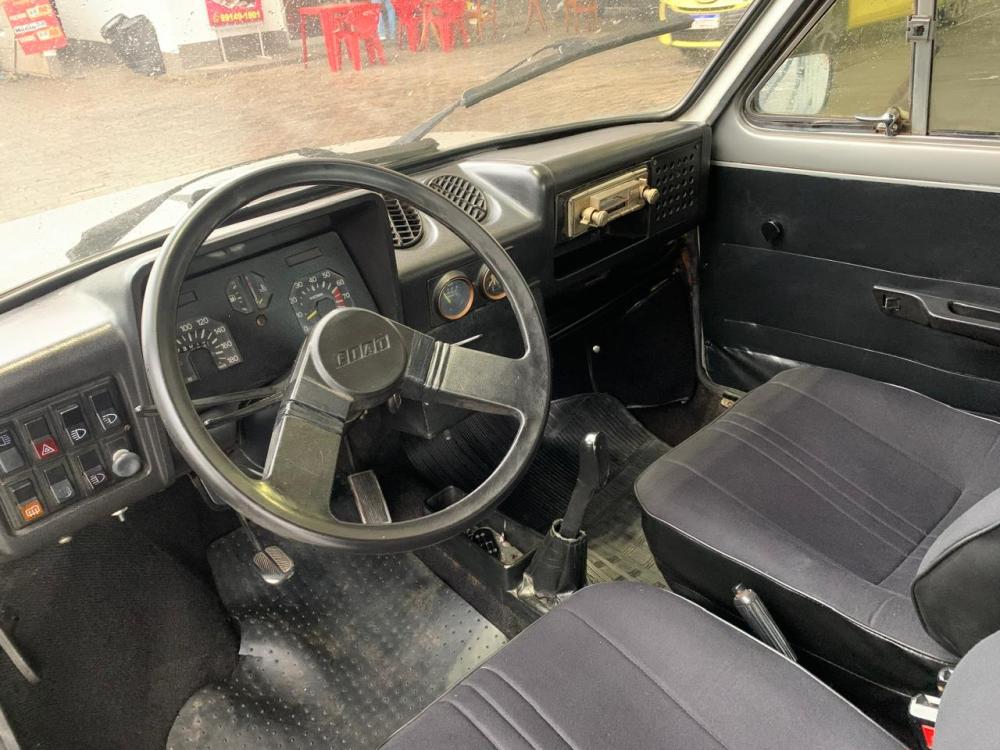 foto-usu-25-422306228-meu-920534151-carro-17-antigo-0215-258821062