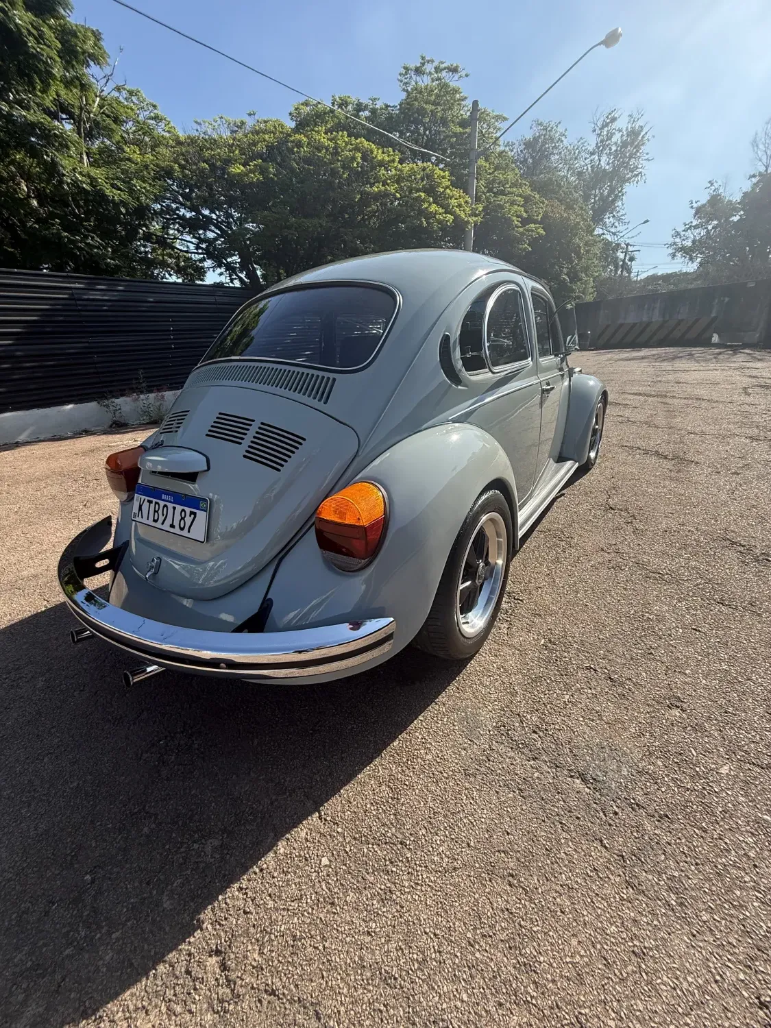 avv-volkswagen-1600-venda-7e60a2b-imagem-001