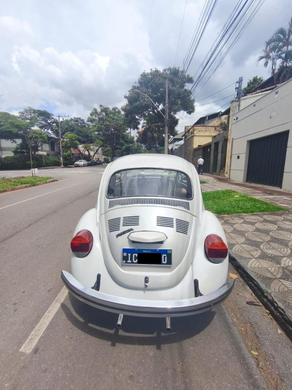 1600 - Foto #2 do anúncio à venda de Carro clássico