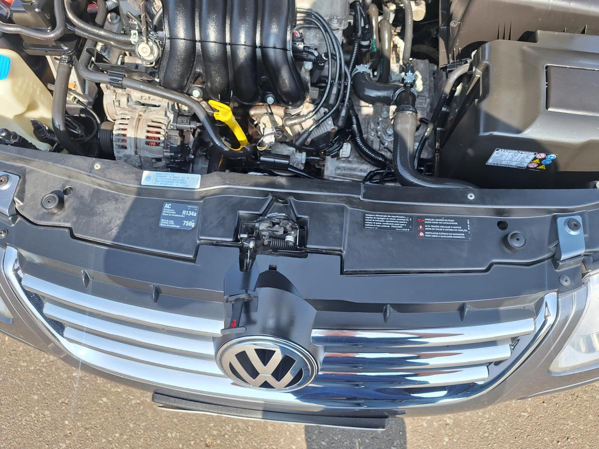 avv-volkswagen-bora-2-0-automatico-venda-pjjd9wc-imagem-023