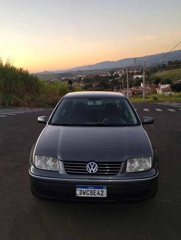 avv-volkswagen-bora-venda-b1b48ce-imagem-010