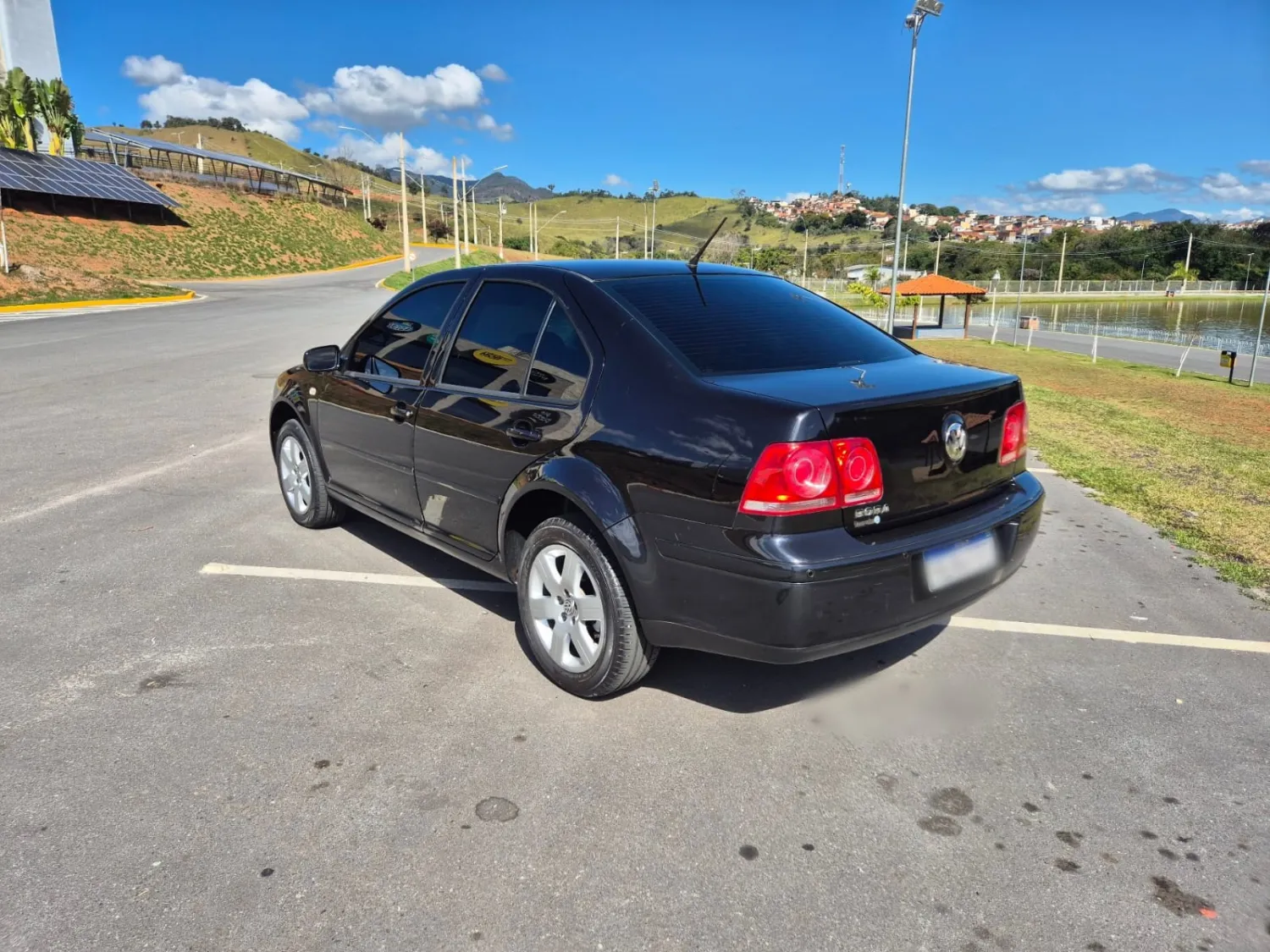 avv-volkswagen-bora-venda-e7a1063-imagem-004