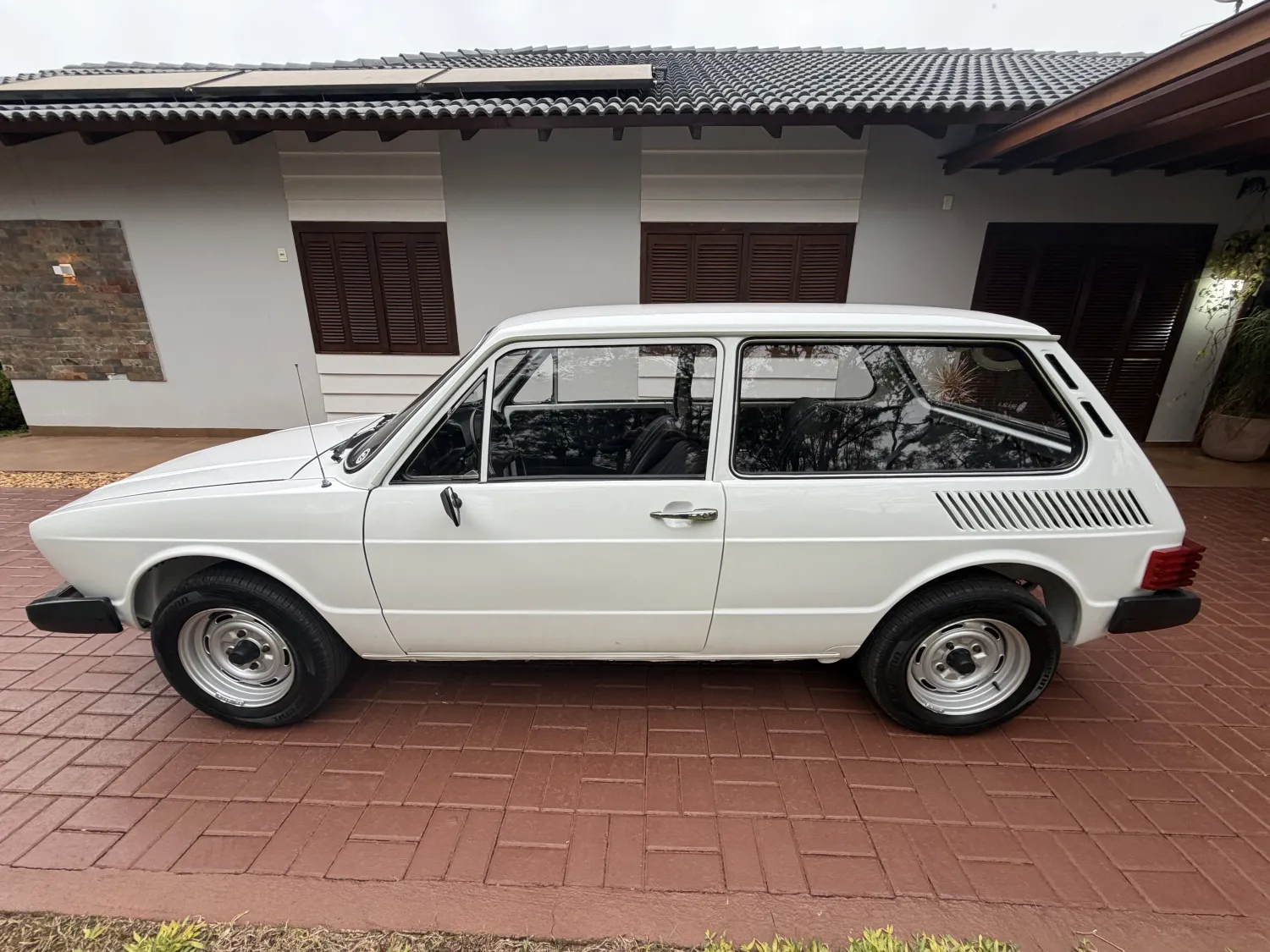 Brasília - Foto #2 do anúncio à venda de Carro clássico