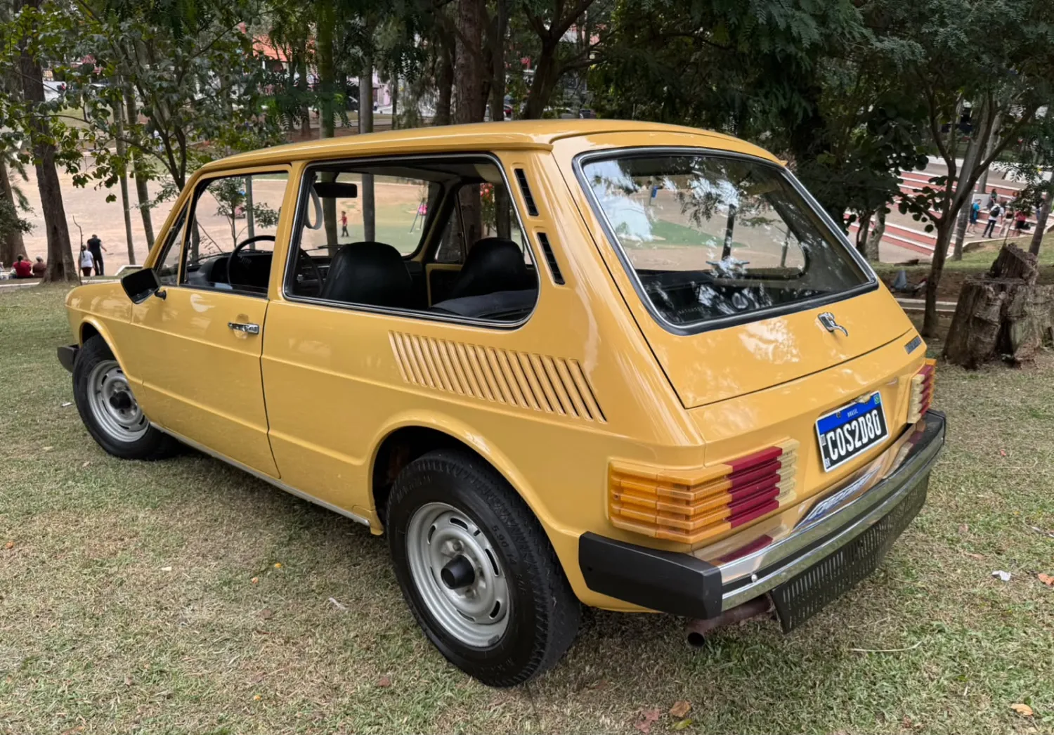 avv-volkswagen-brasilia-venda-fa1a66e-imagem-003