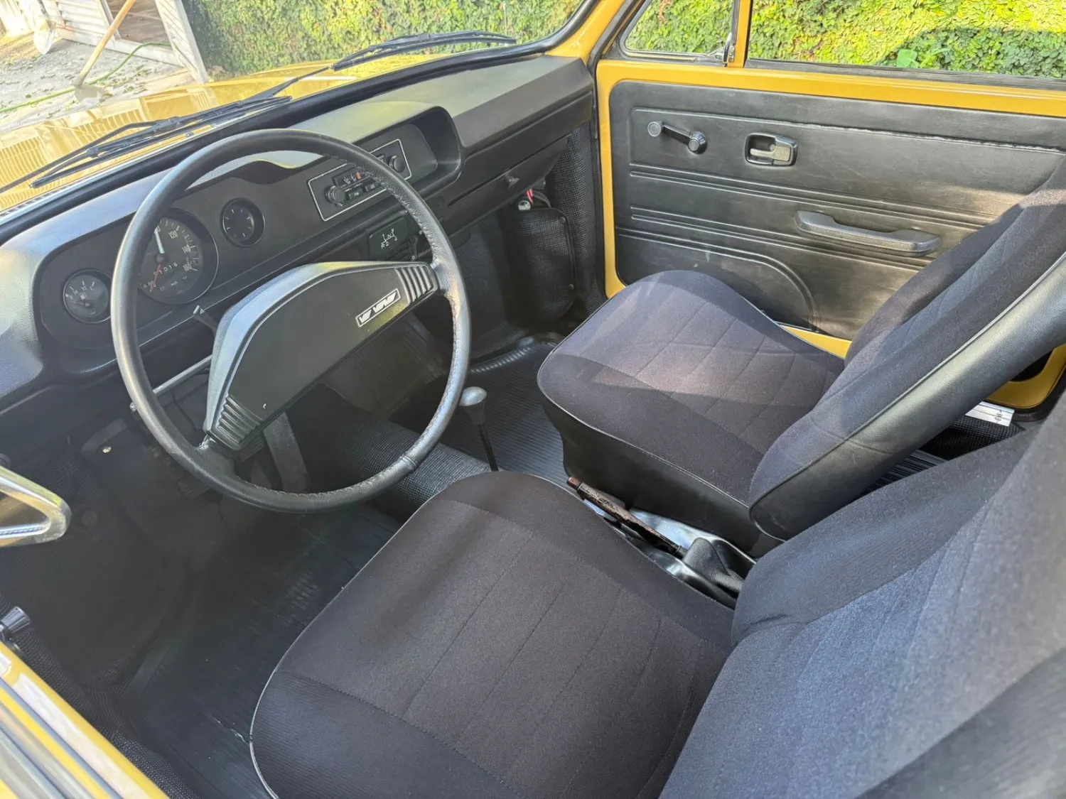 avv-volkswagen-brasilia-venda-fa1a66e-imagem-015