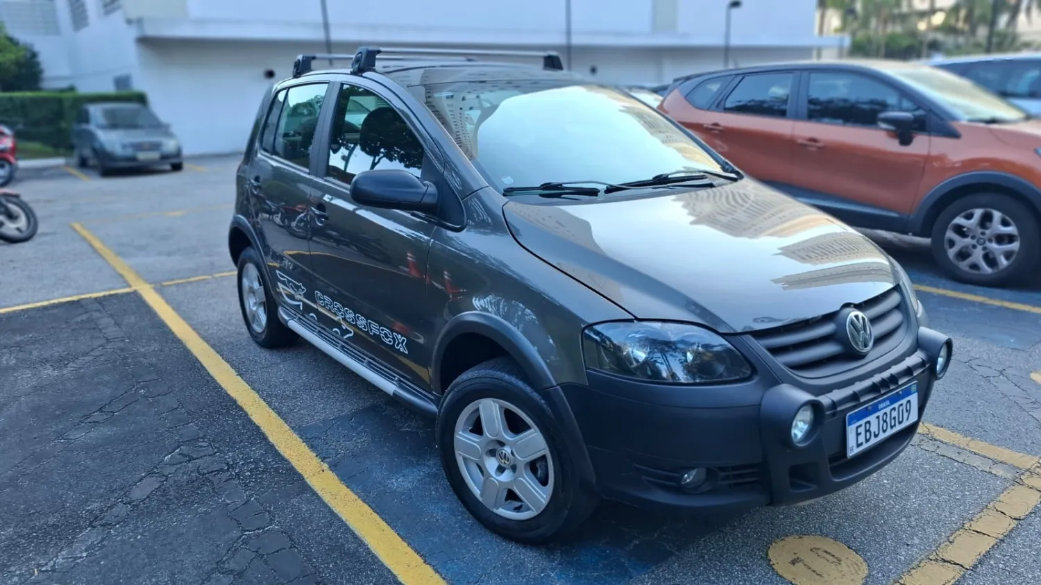 Crossfox - Foto #7 do anúncio à venda de Carro clássico