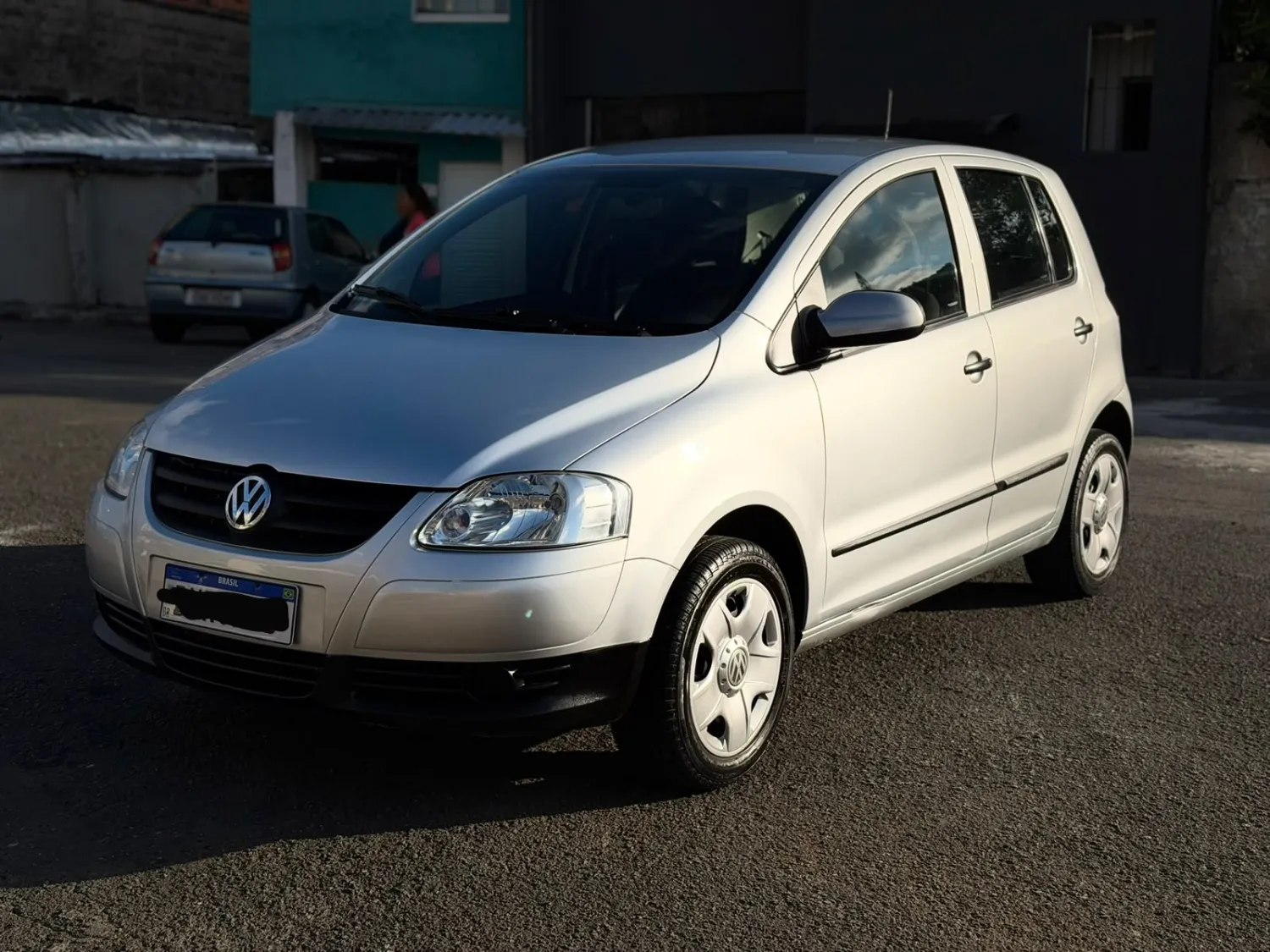 avv-volkswagen-fox-1-0-plus-completo-venda-jn8cttg-imagem-001