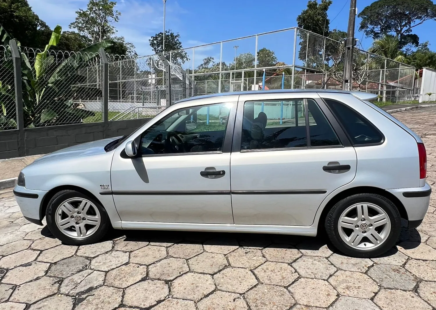 avv-volkswagen-gol-1-0-16v-turbo-venda-ke447c5-imagem-007