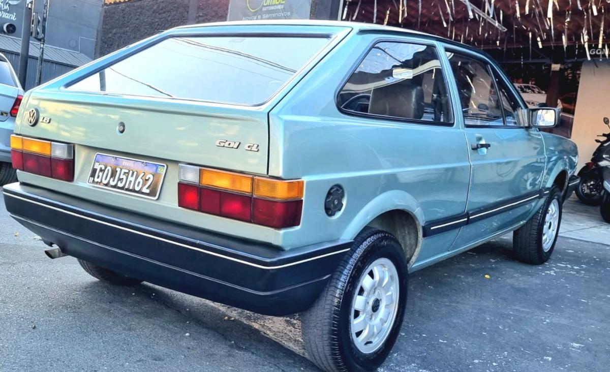 Ateliê do Carro  Gol CL 1.6 AP 1987 todo original em excepcional  conservação autêntica, sem restaurações.