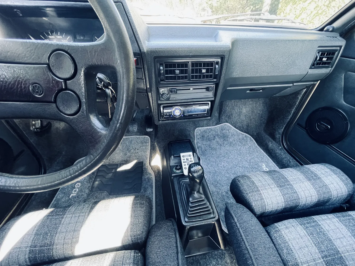 avv-volkswagen-gol-venda-61bae22-imagem-003