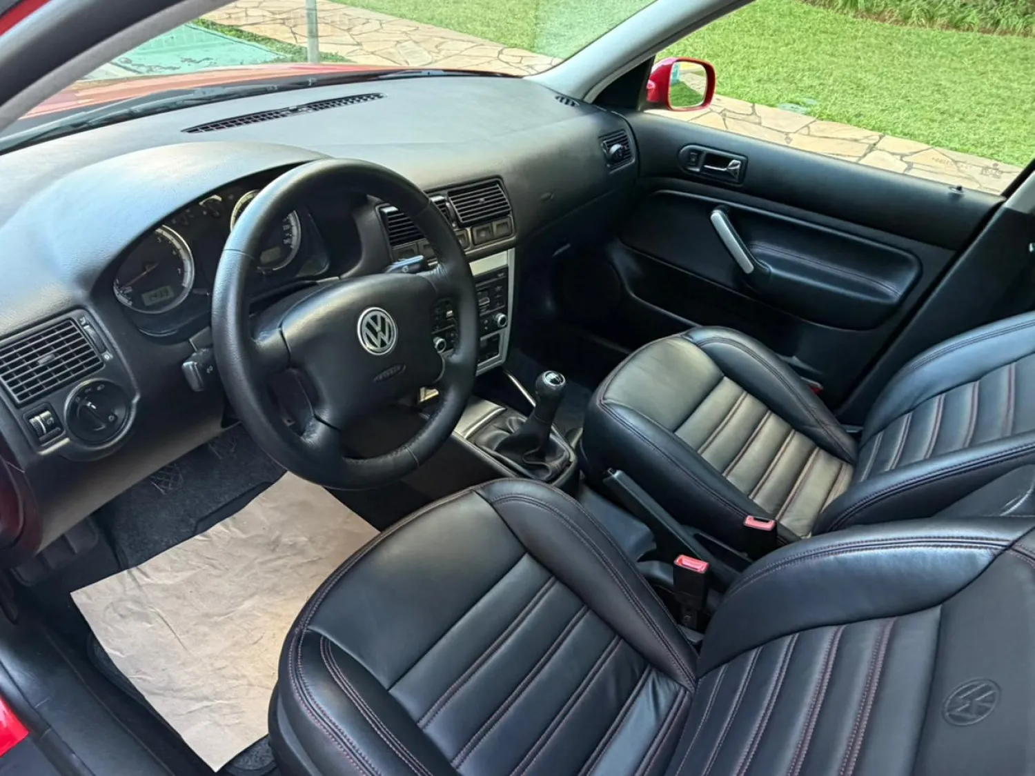 avv-volkswagen-golf-2-0-8v-confortline-venda-6tsatew-imagem-004