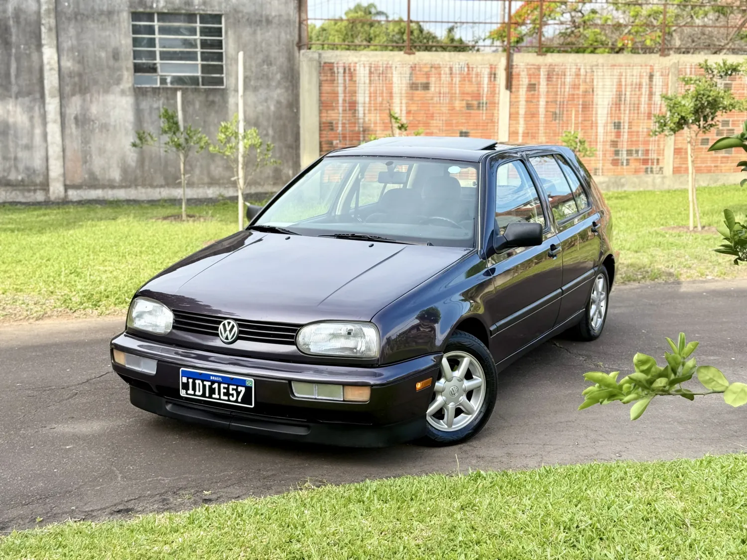 Golf - Foto #3 do anúncio à venda de Carro clássico