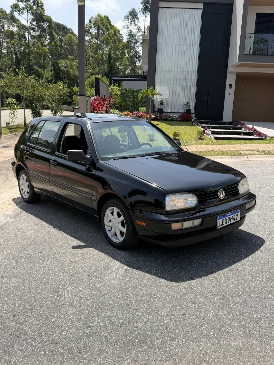 avv-volkswagen-golf-venda-3921cab-imagem-001