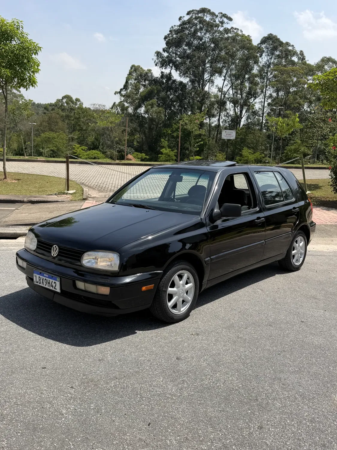 avv-volkswagen-golf-venda-3921cab-imagem-002
