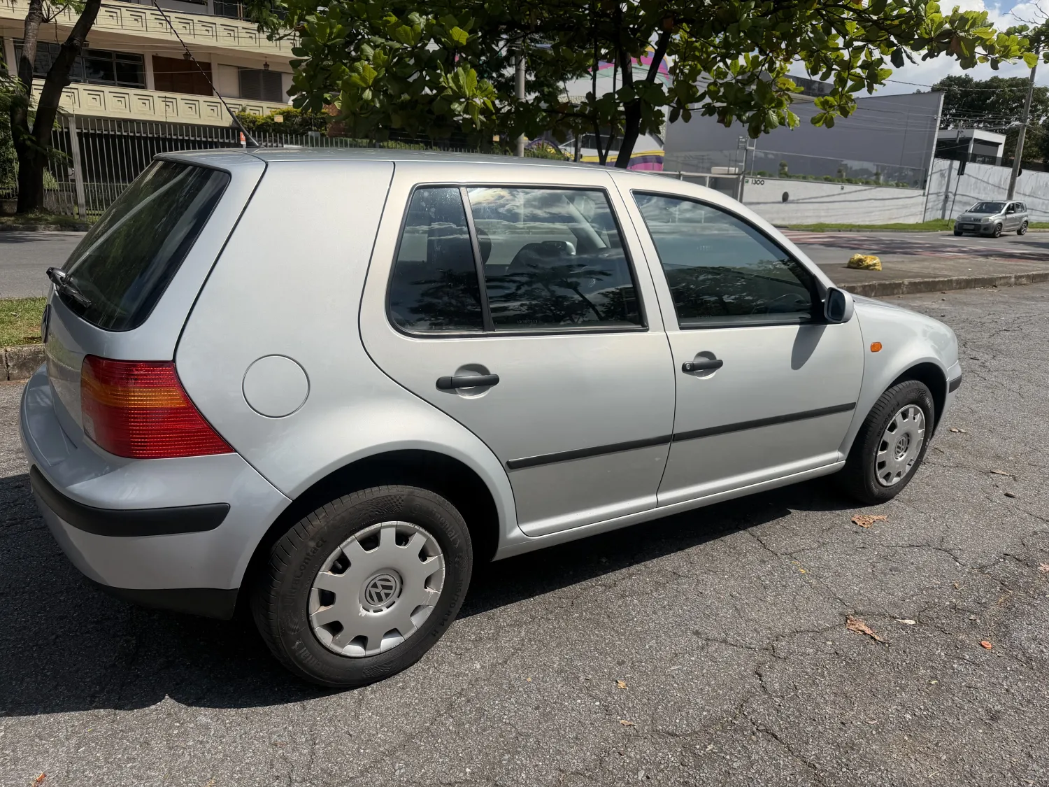 Golf - Foto #2 do anúncio à venda de Carro clássico