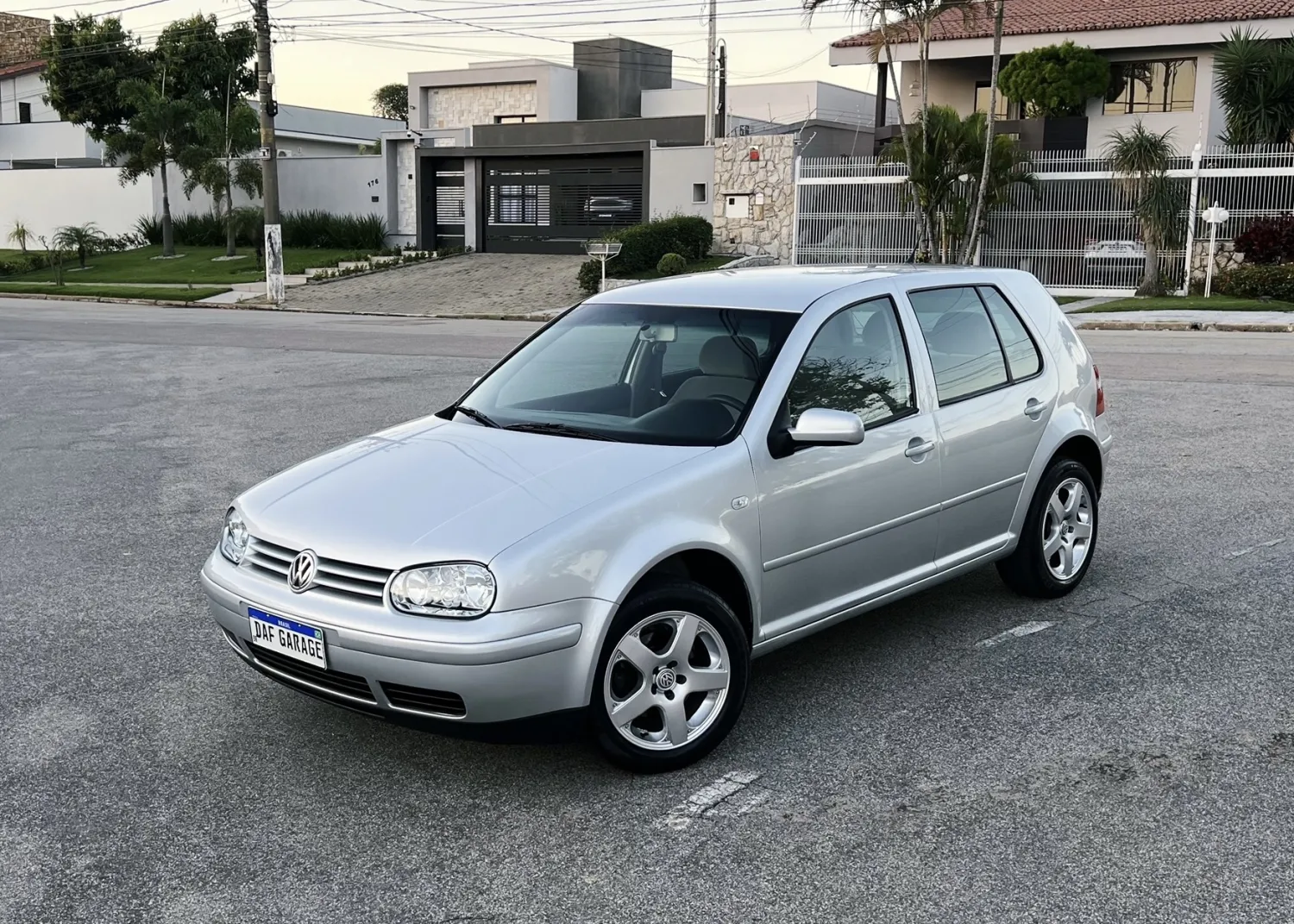avv-volkswagen-golf-venda-8dae852-imagem-001