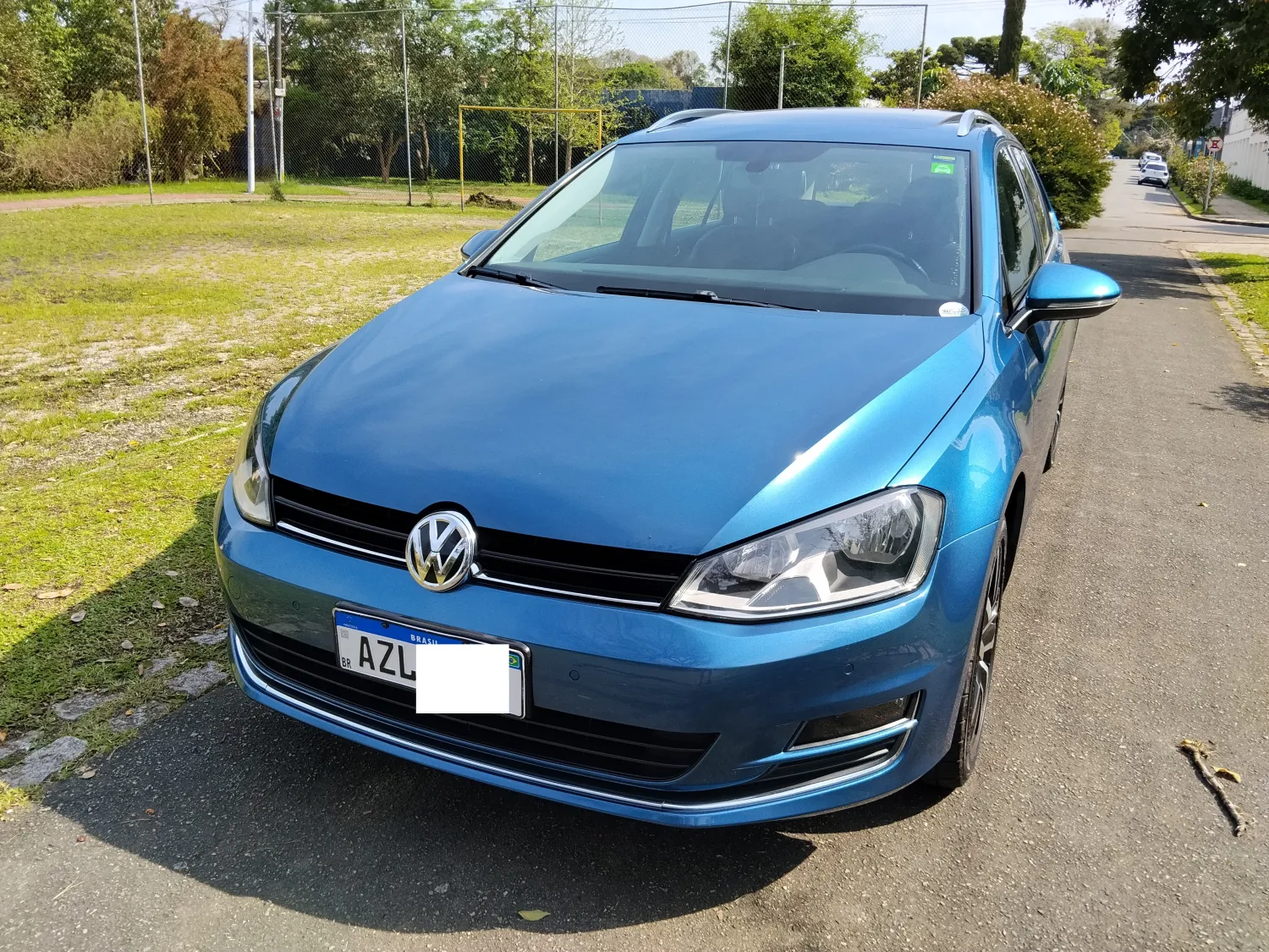 avv-volkswagen-golf-venda-8fd1e49-imagem-001