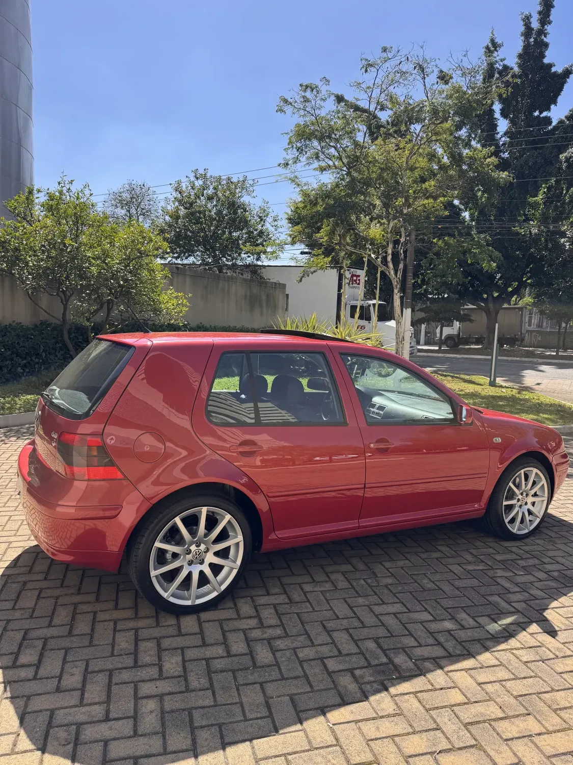 avv-volkswagen-golf-venda-aeeeb1e-imagem-007