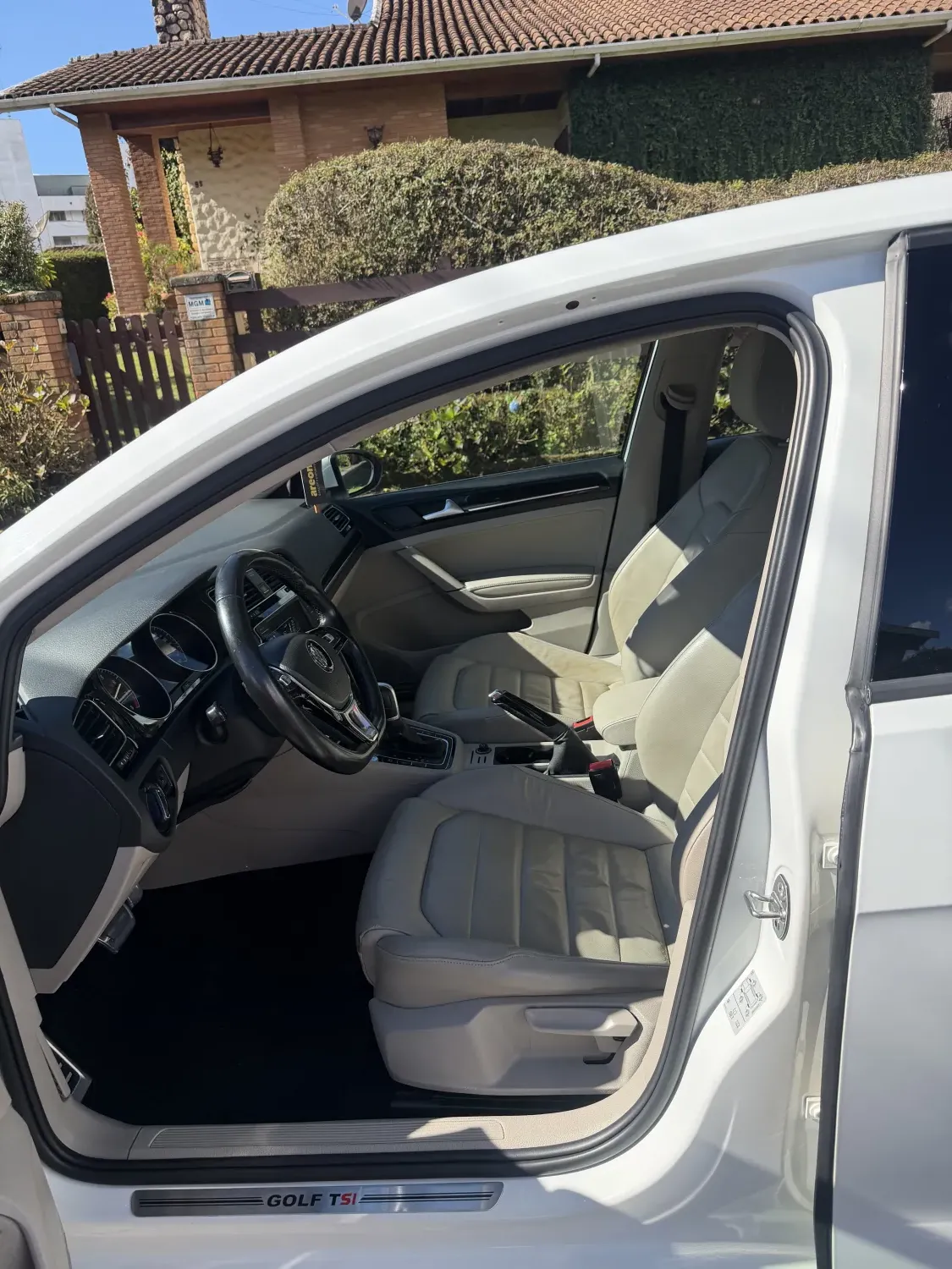 avv-volkswagen-golf-venda-b115d64-imagem-008