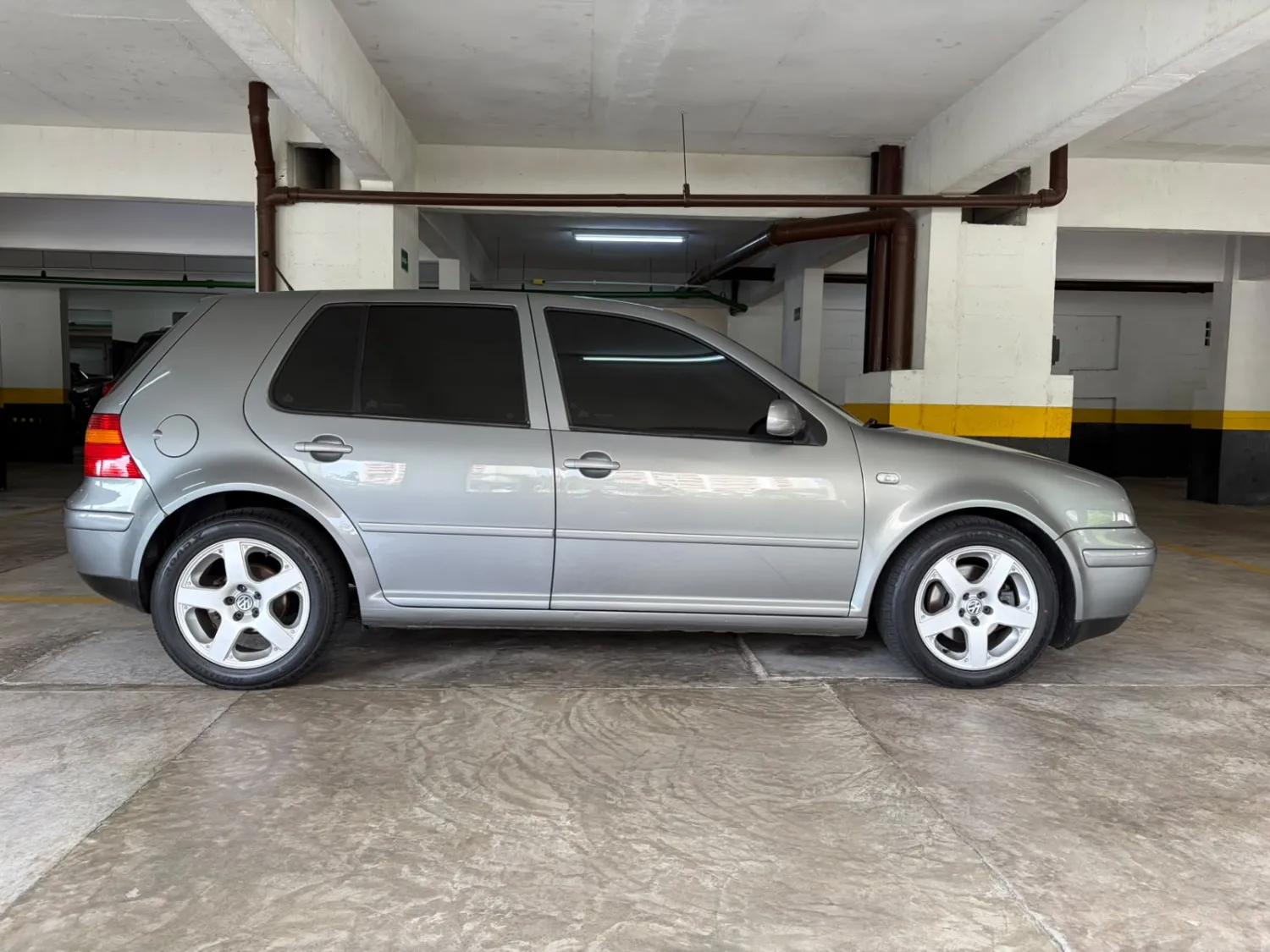 avv-volkswagen-golf-venda-e141514-imagem-001
