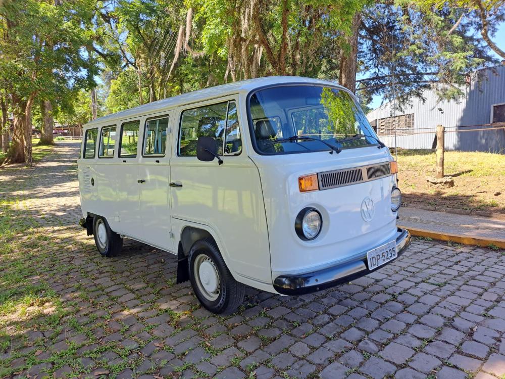 Kombi - Foto #11 do anúncio à venda de Carro clássico