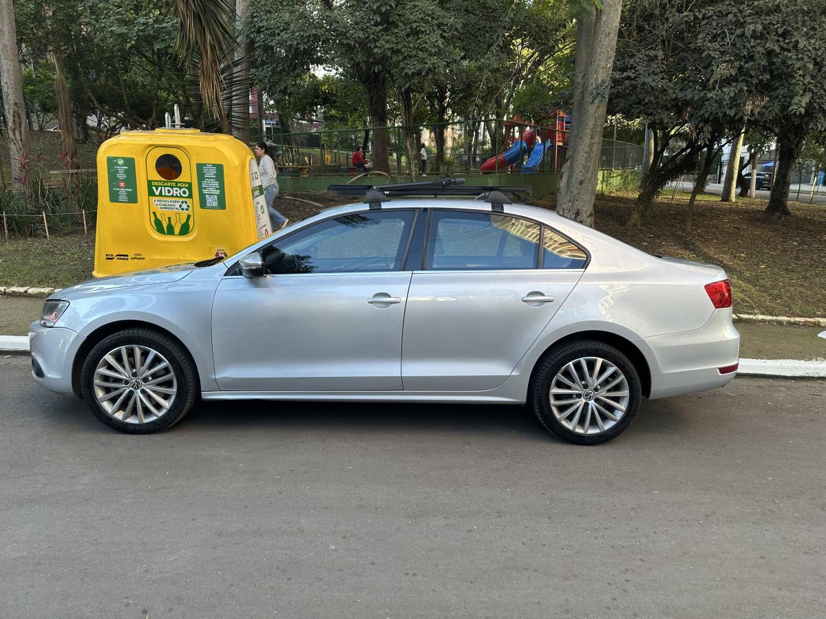 Jetta - Foto #2 do anúncio à venda de Carro clássico