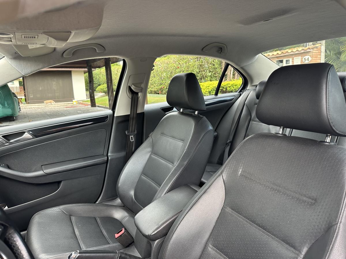 Jetta - Foto #2 do anúncio à venda de Carro clássico
