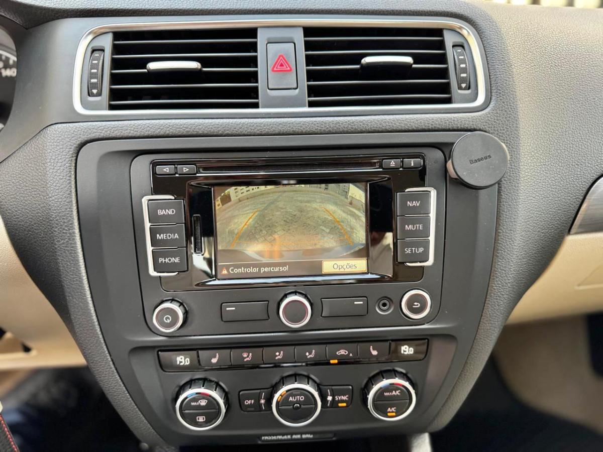 Jetta - Foto #4 do anúncio à venda de Carro clássico