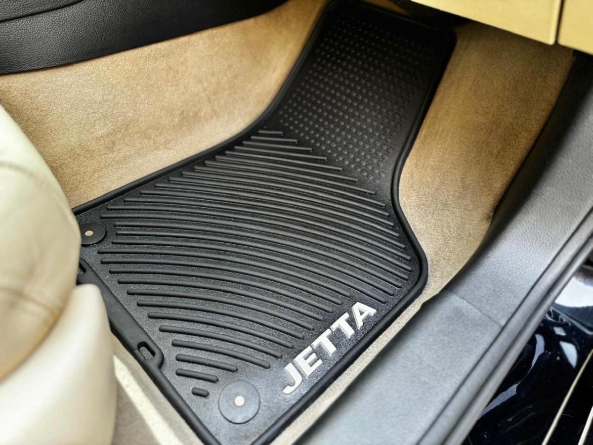 Jetta - Foto #9 do anúncio à venda de Carro clássico