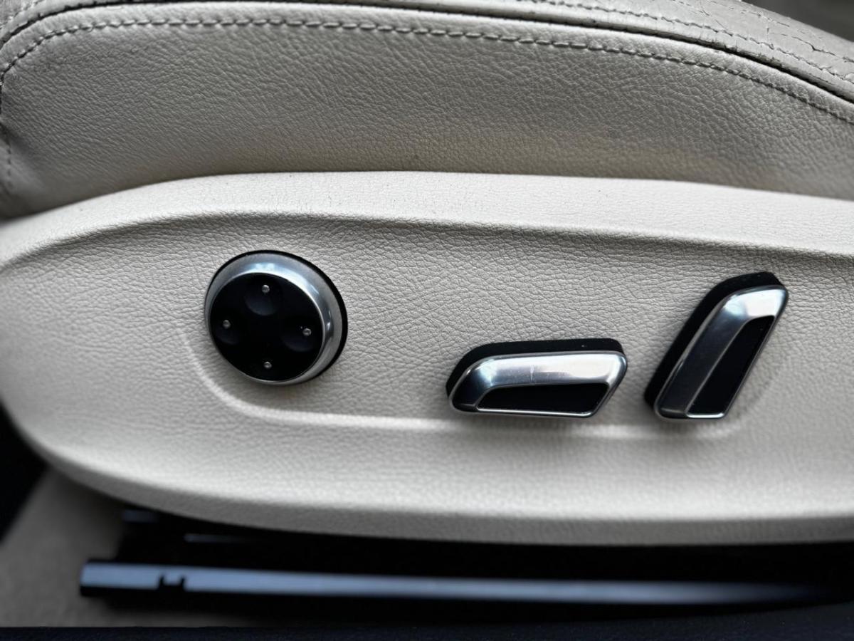 Jetta - Foto #10 do anúncio à venda de Carro clássico