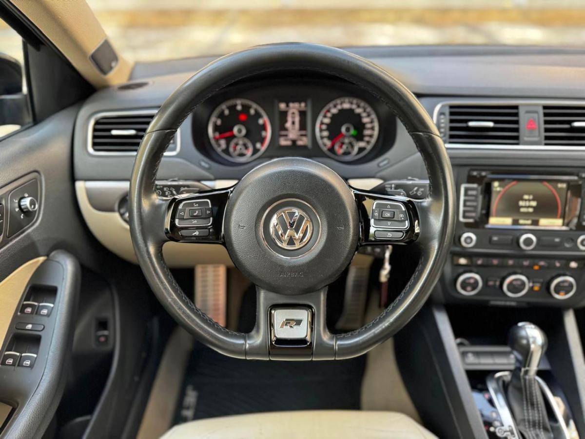 Jetta - Foto #19 do anúncio à venda de Carro clássico