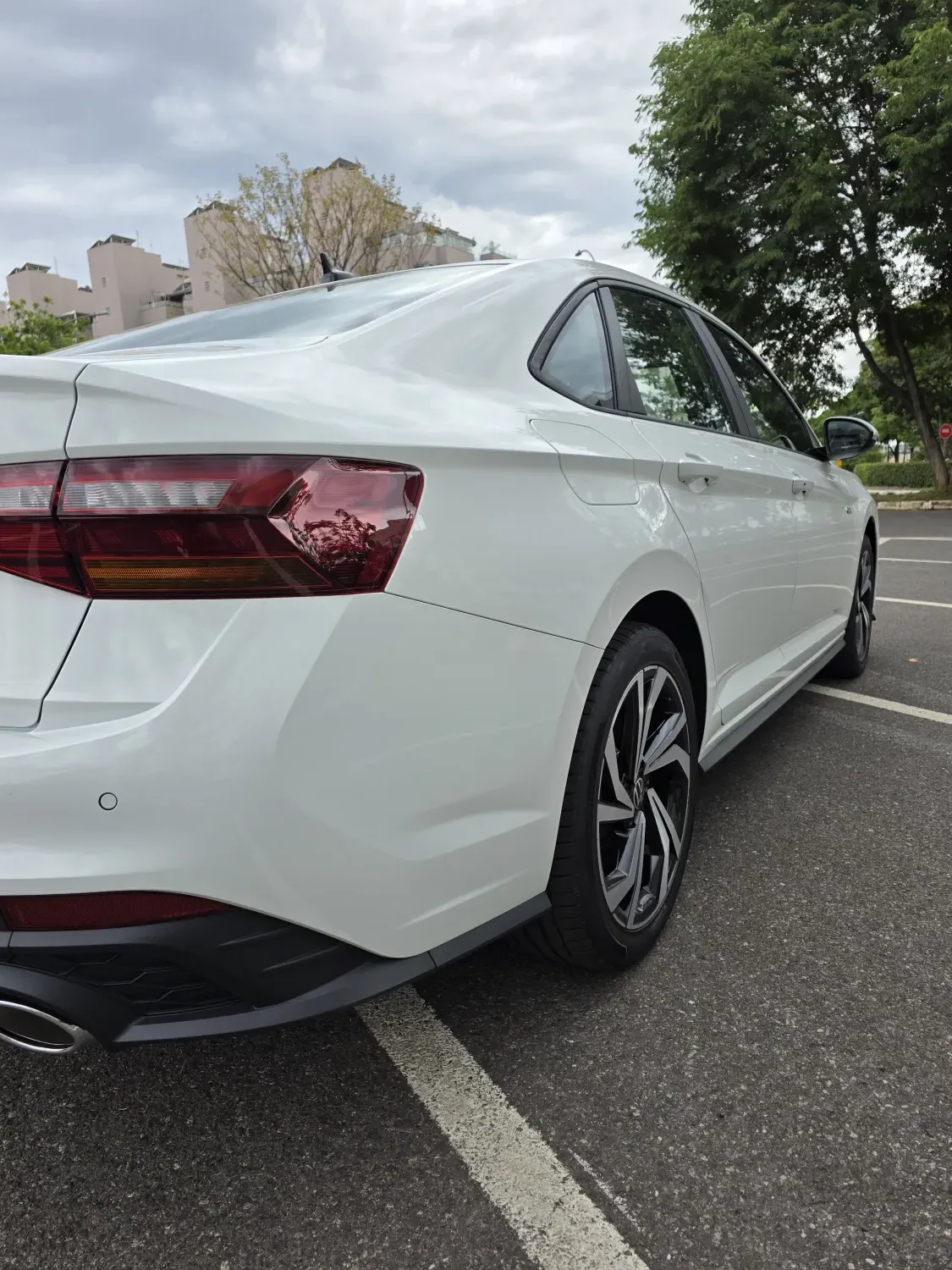 avv-volkswagen-jetta-venda-16c702a-imagem-006