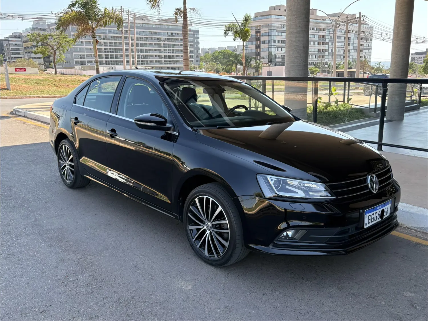 avv-volkswagen-jetta-venda-560f852-imagem-002