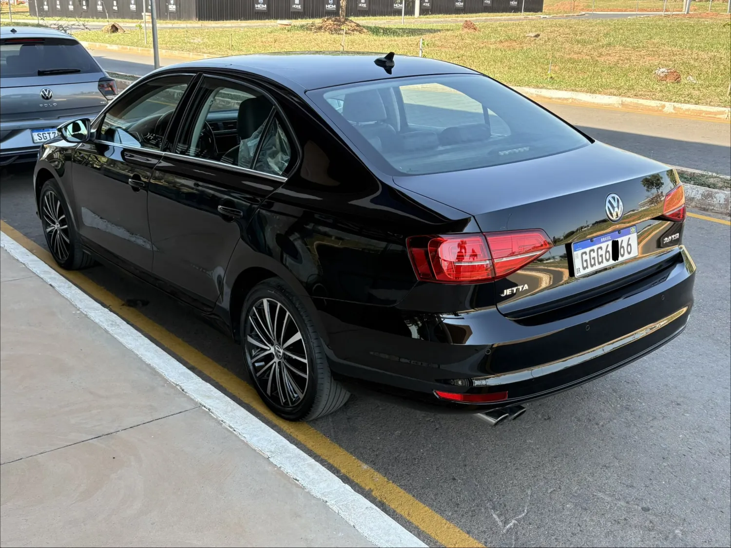 avv-volkswagen-jetta-venda-560f852-imagem-004