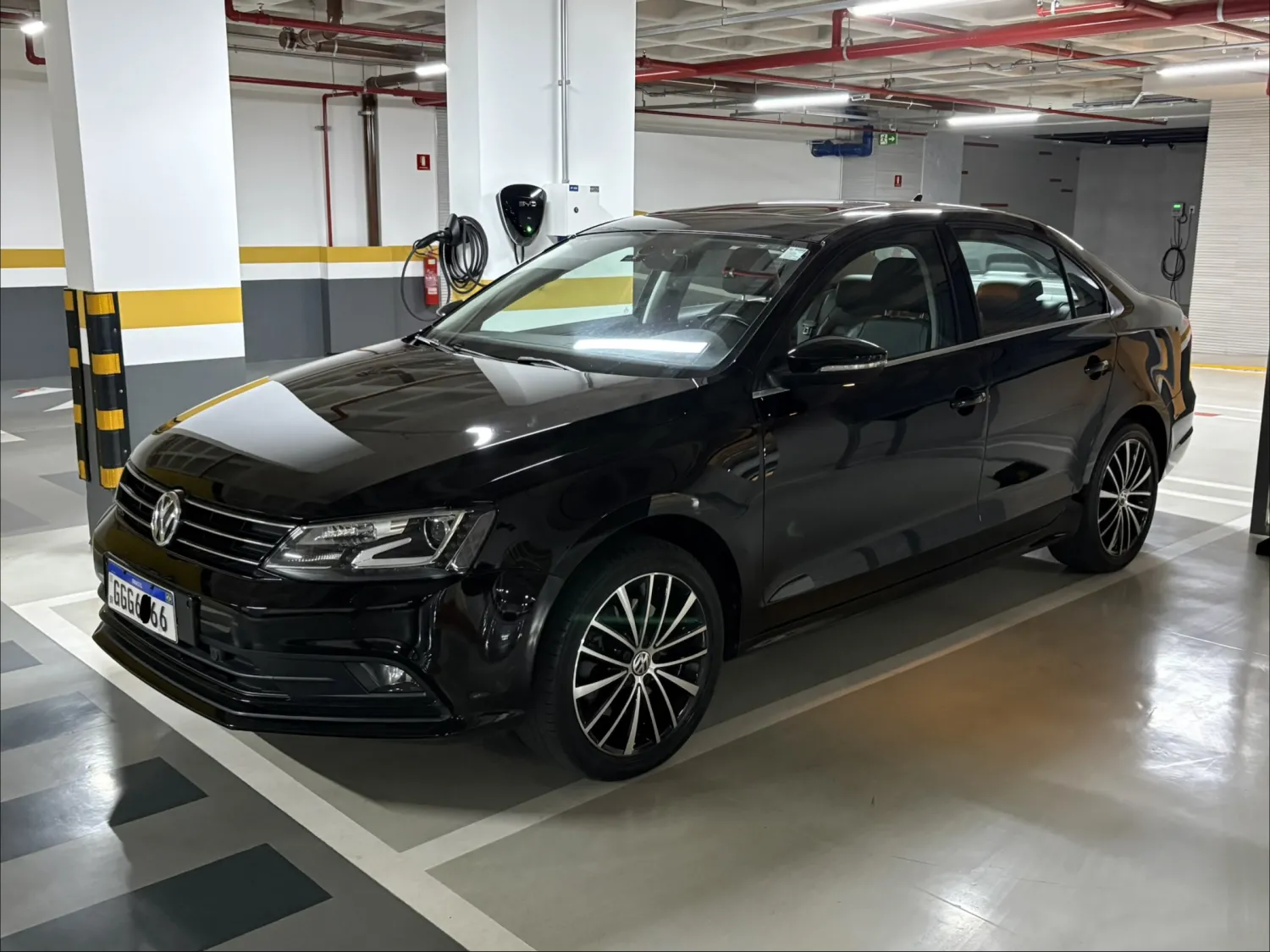 avv-volkswagen-jetta-venda-560f852-imagem-009