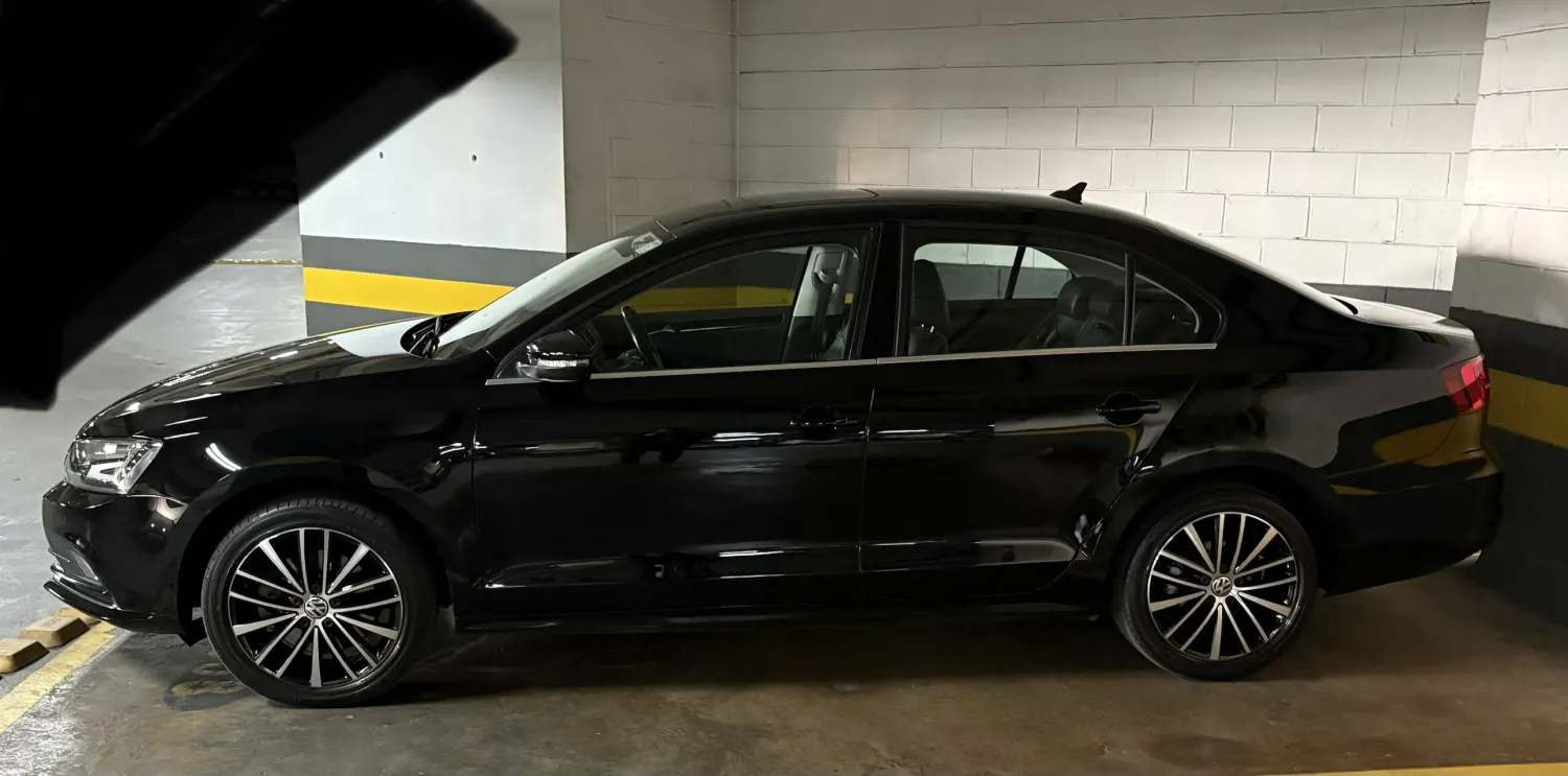 avv-volkswagen-jetta-venda-560f852-imagem-017