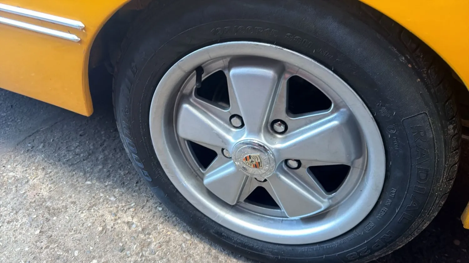 avv-volkswagen-karmann-ghia-venda-eb05f87-imagem-004