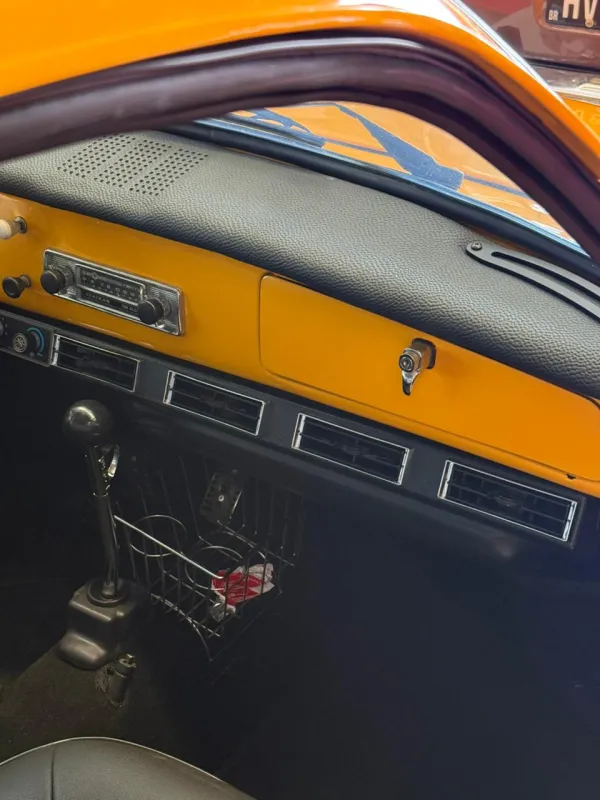 avv-volkswagen-karmann-ghia-venda-eb05f87-imagem-006